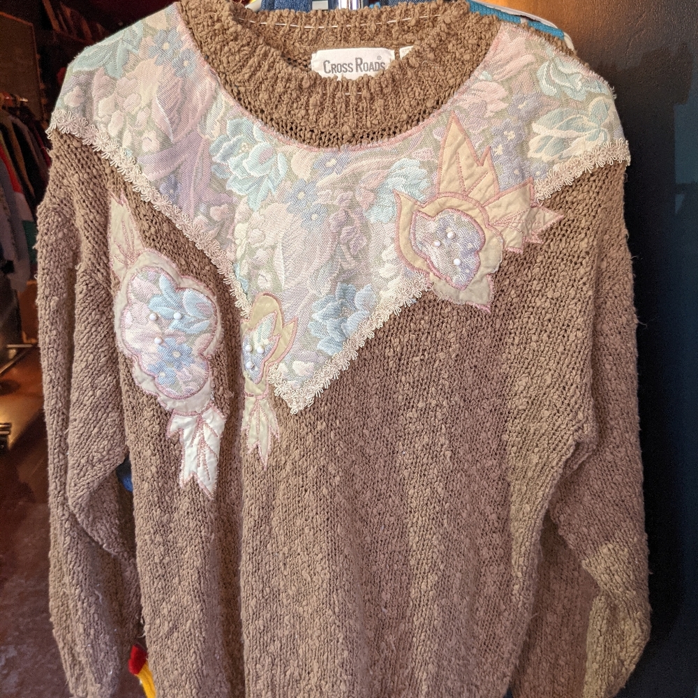 Vintage Retro Crossroads Sweater with Pearls